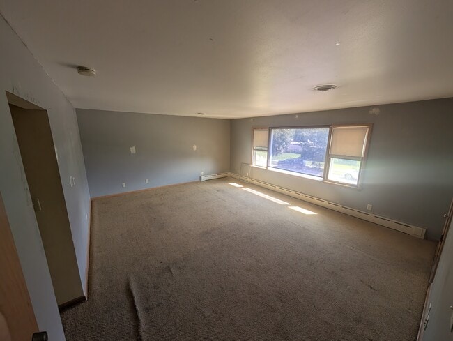 Building Photo - 3759 S 58th St