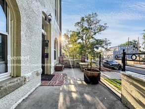 Building Photo - 3127 W 28th Ave