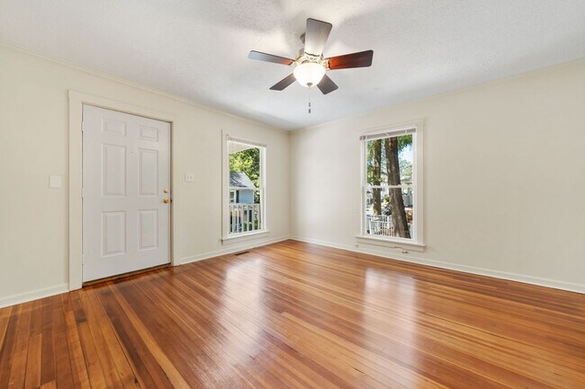 Foto del edificio - Premium 3 Bedroom, 2 Bath Home! A Must See...