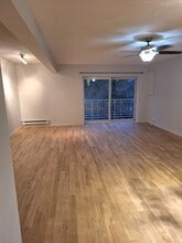 Building Photo - 6 Garrow Av