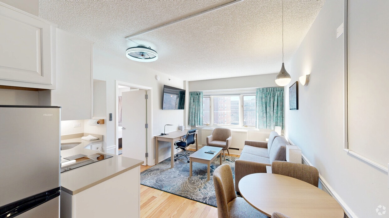 Photo - 1555 Oak Ave Apartments