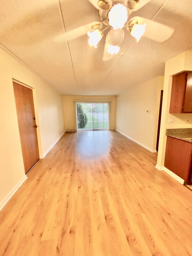 Building Photo - 259 Stoneybrook Ln