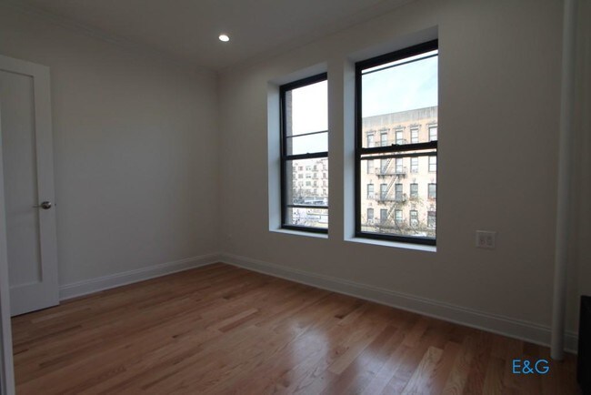Foto del edificio - 571 W 175th St