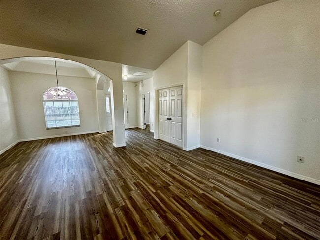 Foto del edificio - 5129 Tallow Wood Ct