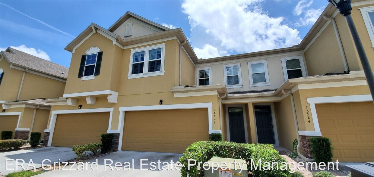 Primary Photo - 13526 Fountainbleau Dr