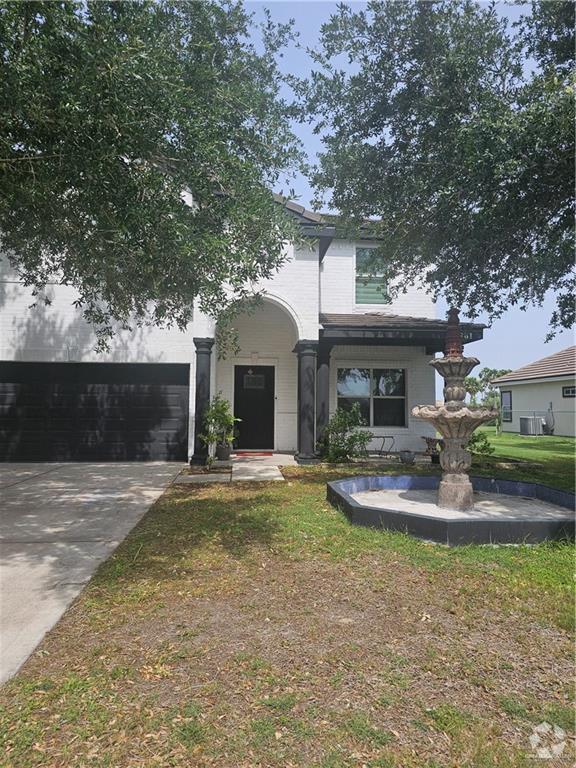 Los Lagos Apartments for Rent with Washer & Dryer Edinburg, TX 4