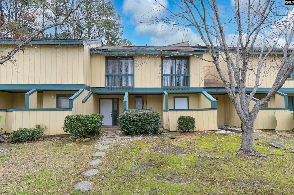 Primary Photo - 261 Timber Ct