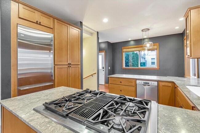 Foto del edificio - 1939 10th Ave W