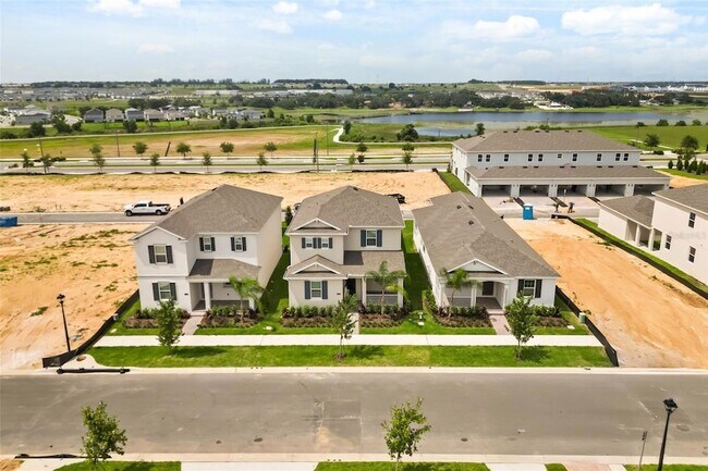 Foto del edificio - 17055 Haggerty Hollow Dr