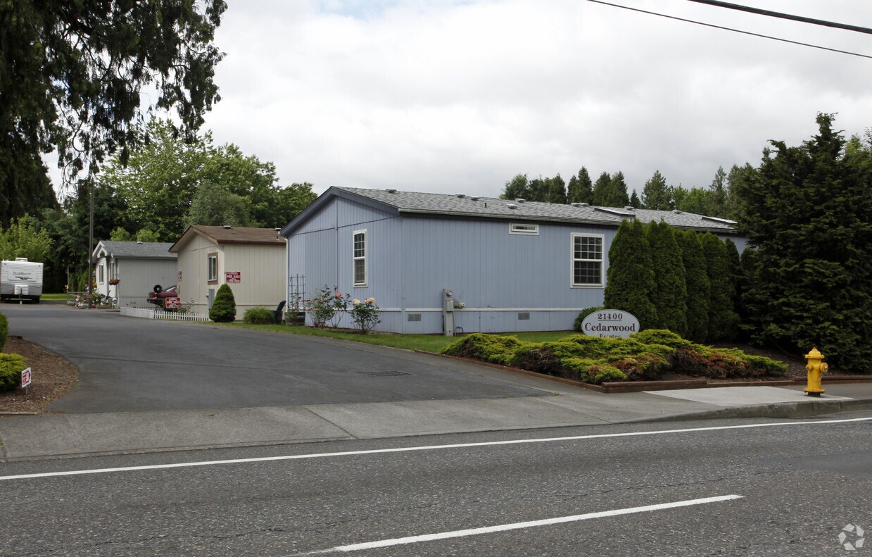 Primary Photo - Cedarwood Estates