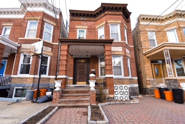 Primary Photo - 108 Highpoint Ave