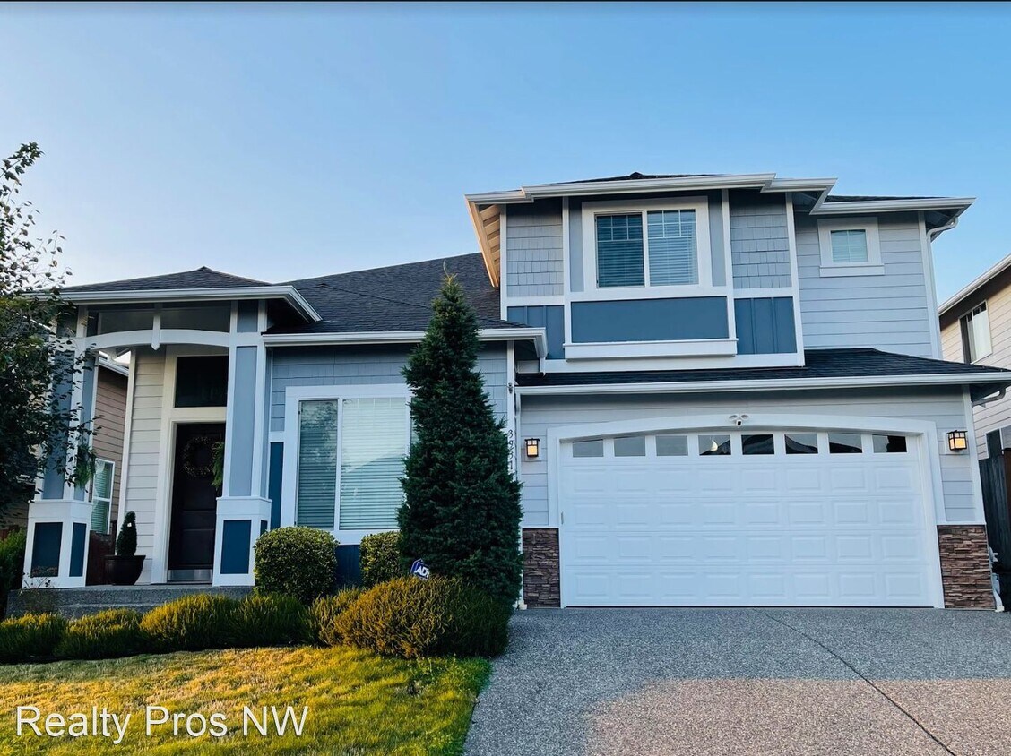 Primary Photo - 4 br, 3 bath House - 3931 222nd PL SE