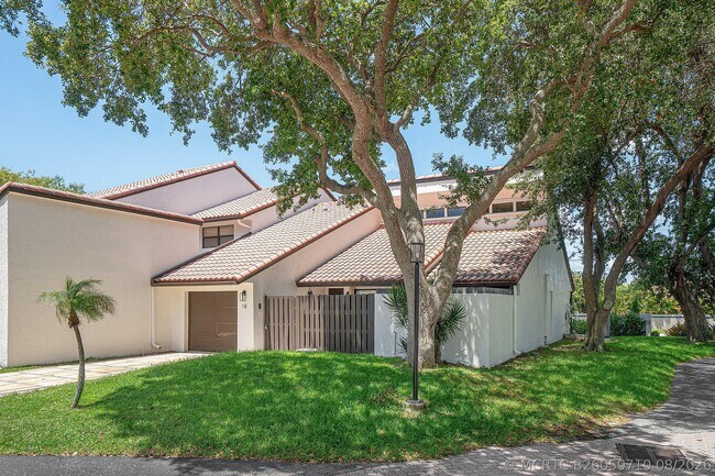 Foto del edificio - 6850 NW 2nd Ave