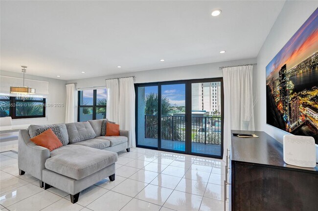 Foto del edificio - 1201 S Ocean Dr