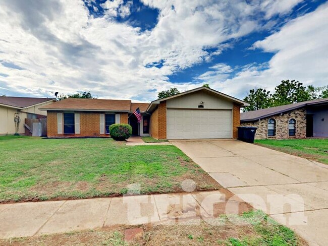 Building Photo - 7528 Four Winds Dr