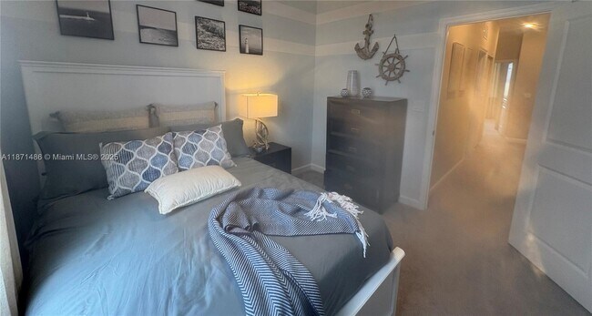 Foto del edificio - 156 SW 156th Ct