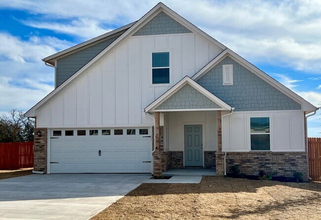 Foto del edificio - Brand New Construction 4 Bedroom 3 Bathroo...