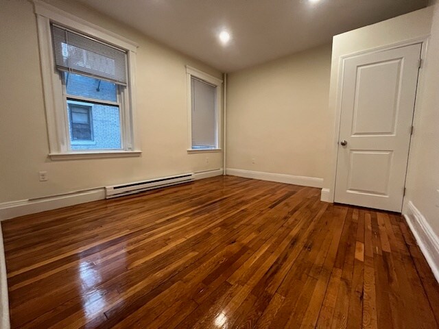 Foto del edificio - 35 Queensberry St