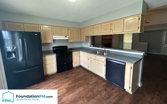 Foto del edificio - 7111 Maryland Cir S