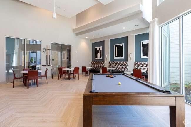 Clubhouse - Icon at Yorktown