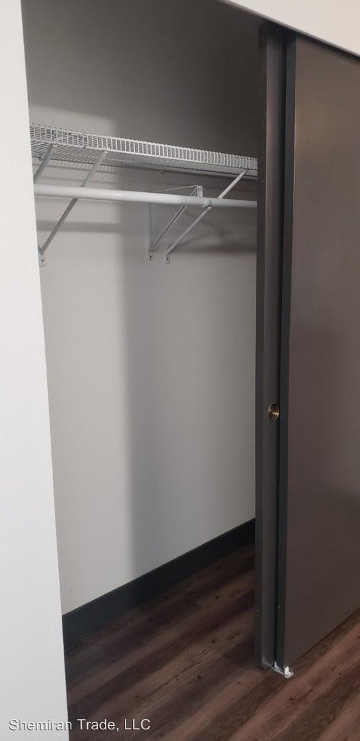 Foto del edificio - 2110 NE 65th St