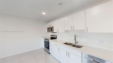 Building Photo - 14546 SW 260th St