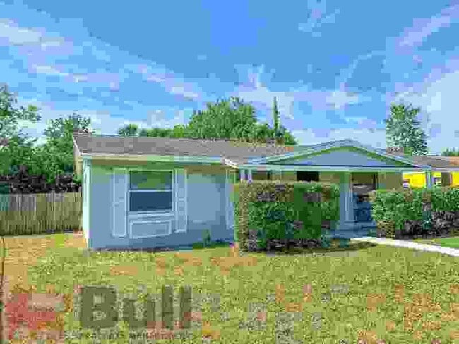 Building Photo - 4438 Weldon Pl