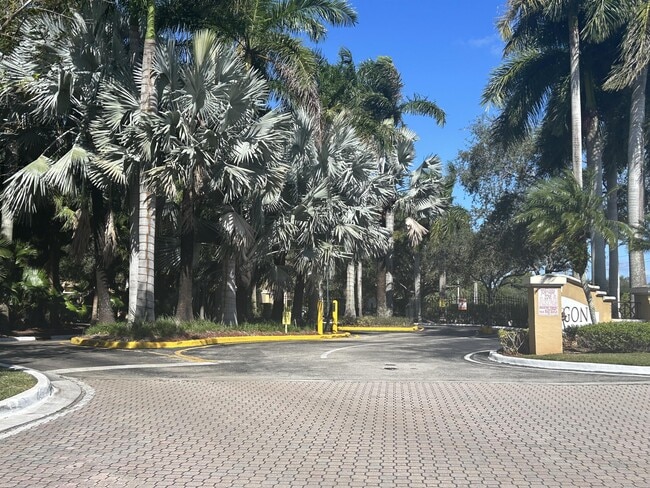 Photo - 751 N Pine Island Rd Townhome