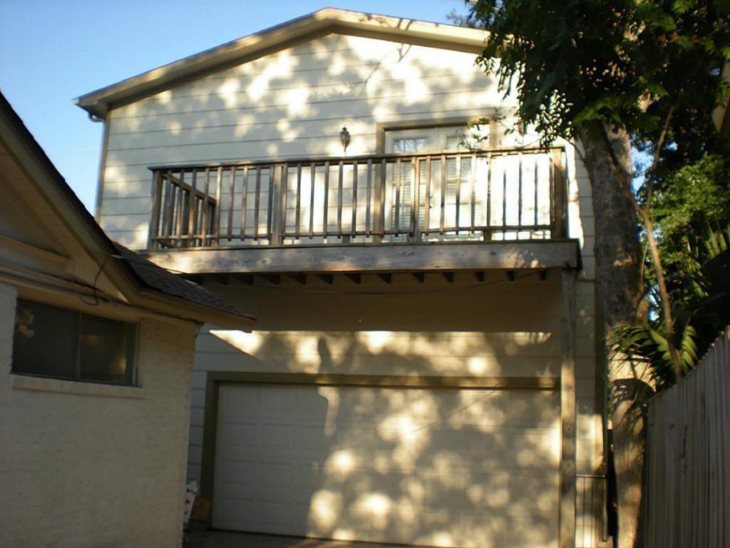 Primary Photo - 1601 Park garage apt St