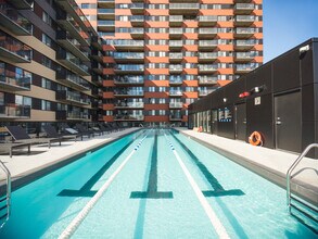 Exterior Pool - L'Hexagone Appartements