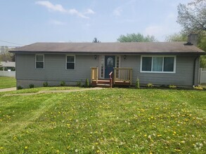 Building Photo - 4881 Sampson Dr