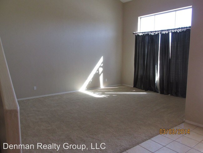 Building Photo - 3640 E Latham Way