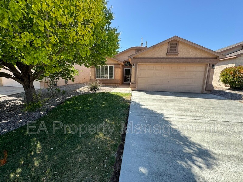 Foto principal - 548 Peaceful Meadows Dr NE