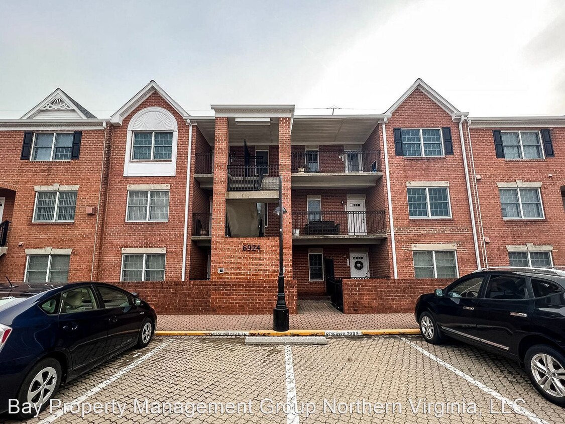 Foto principal - 2 br, 2 bath House - 6924 Fairfax Dr Unit 316