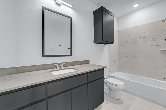 Building Photo - 3002 Alpha Wolf Ct
