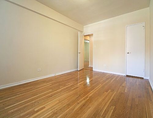 Foto del edificio - 189 E 18th St