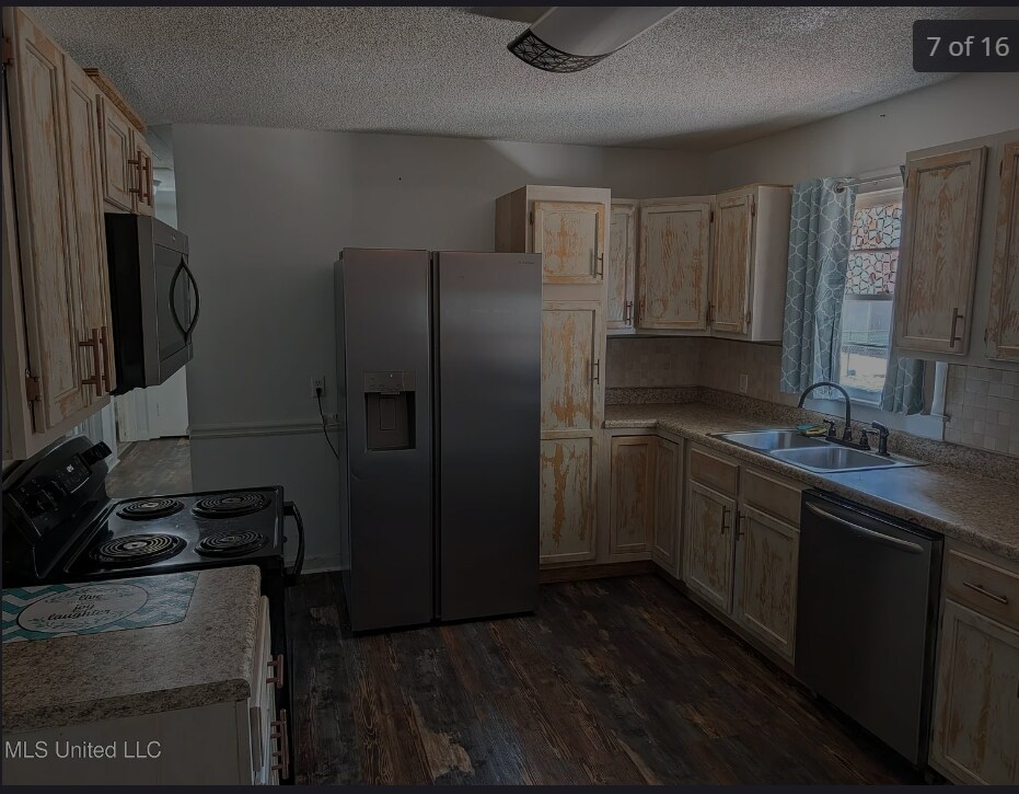 Foto del edificio - 2233 5th Ave