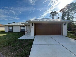 Building Photo - 7450 Blutter Rd