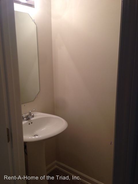Foto del edificio - 2 br, 2.5 bath House - 123 Swan Haven Lane
