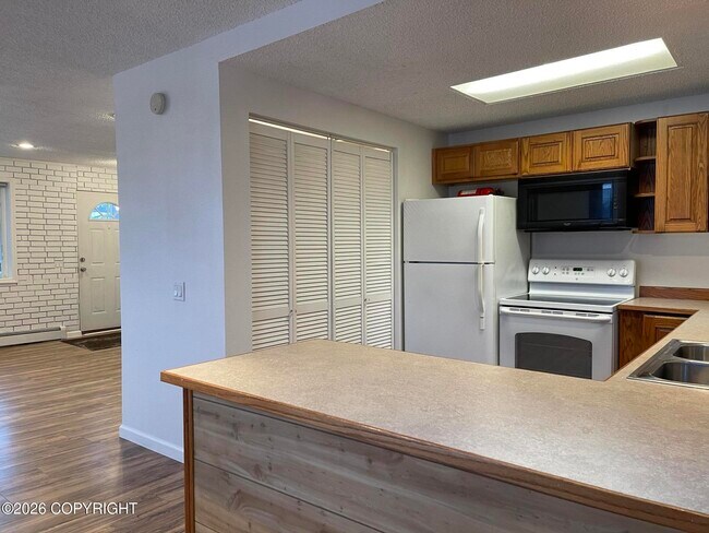 Foto del edificio - 3960 B Reka Dr