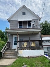 Building Photo - 928 Clearview St