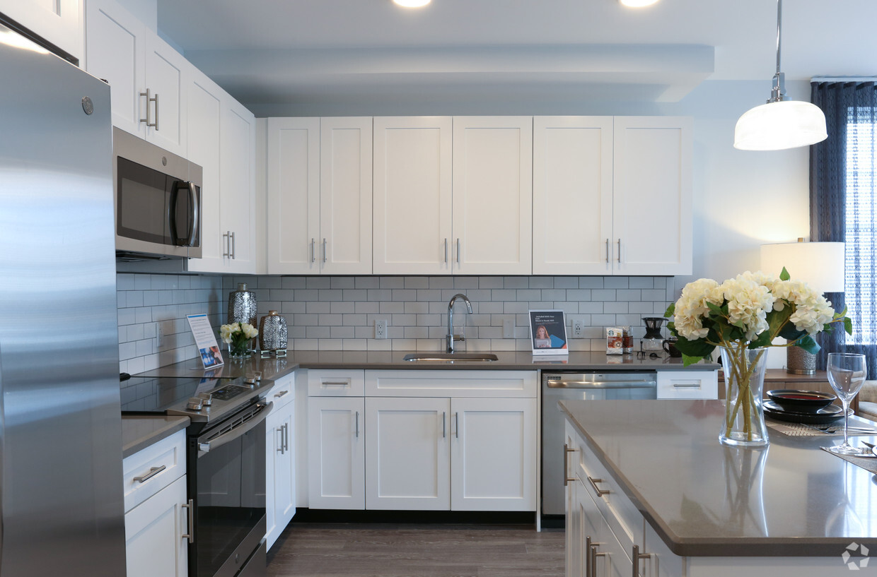 Foto principal - CityLine - Jersey City West