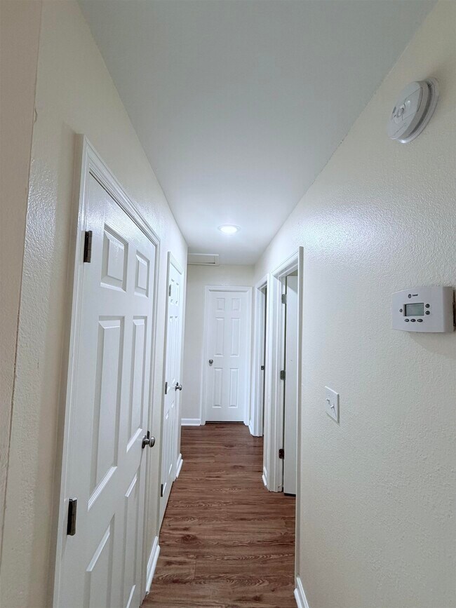 Foto del edificio - 1352 Ocala Rd