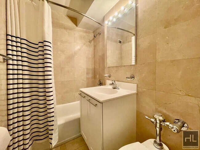 Building Photo - East 79th Street