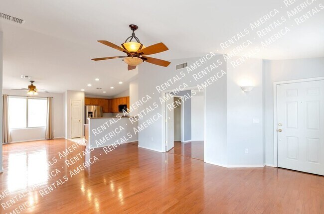 Building Photo - Immaculate home with solar electricity