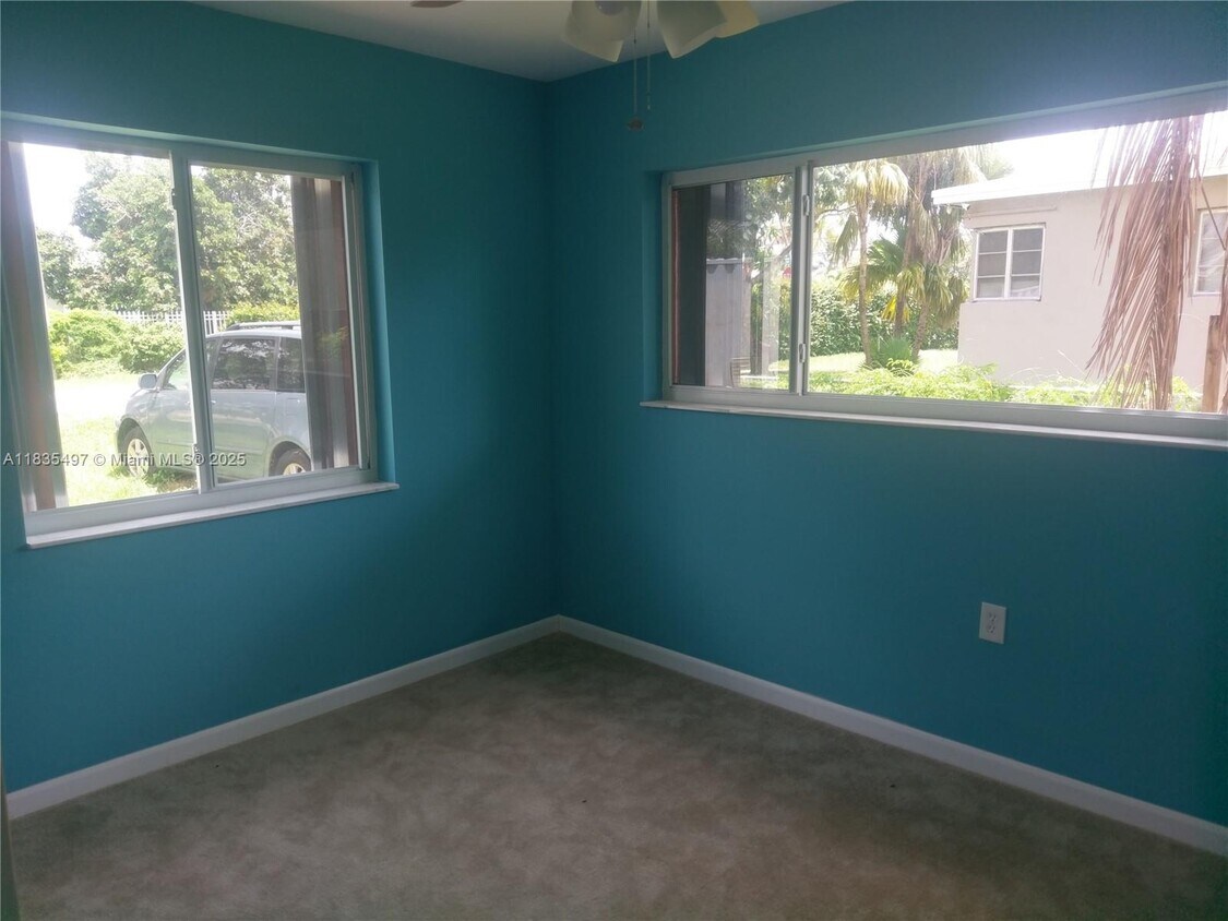 Foto principal - 520 NW 144th St