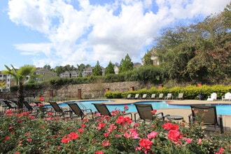 Building Photo - Bluffs at Riverview