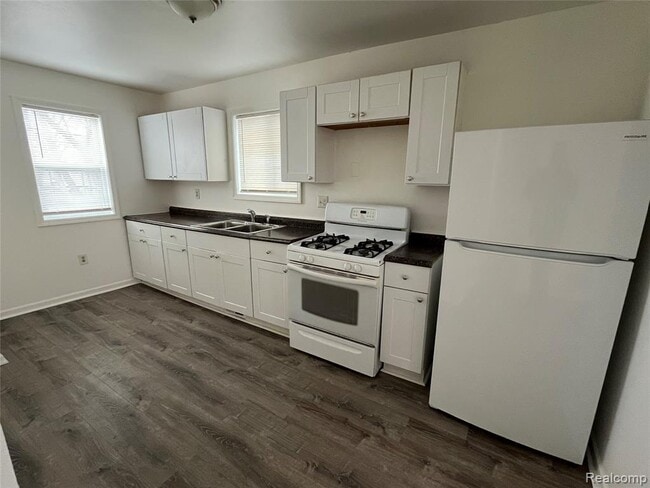 Foto del edificio - 438 Kenilworth Ave