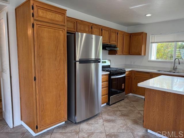 Foto del edificio - 635 Woodward St