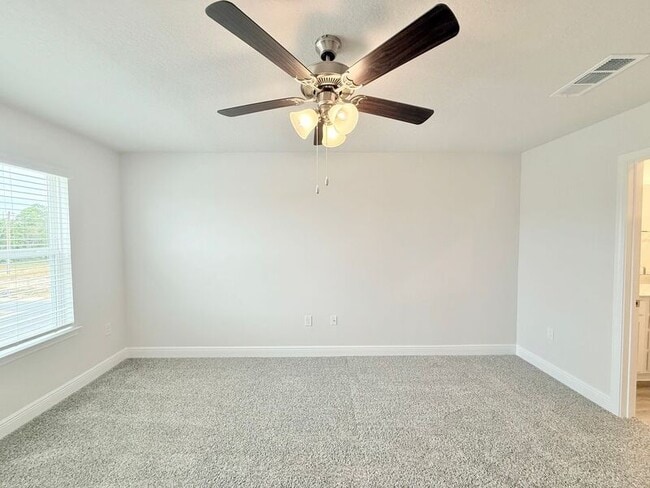 Foto del edificio - 2595 Cliff Hollow Cir